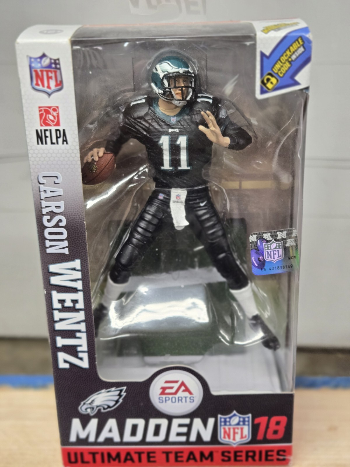 Madden NFL 18 Ultimate Team Series Carson Wentz Philadelphia Eagles figure