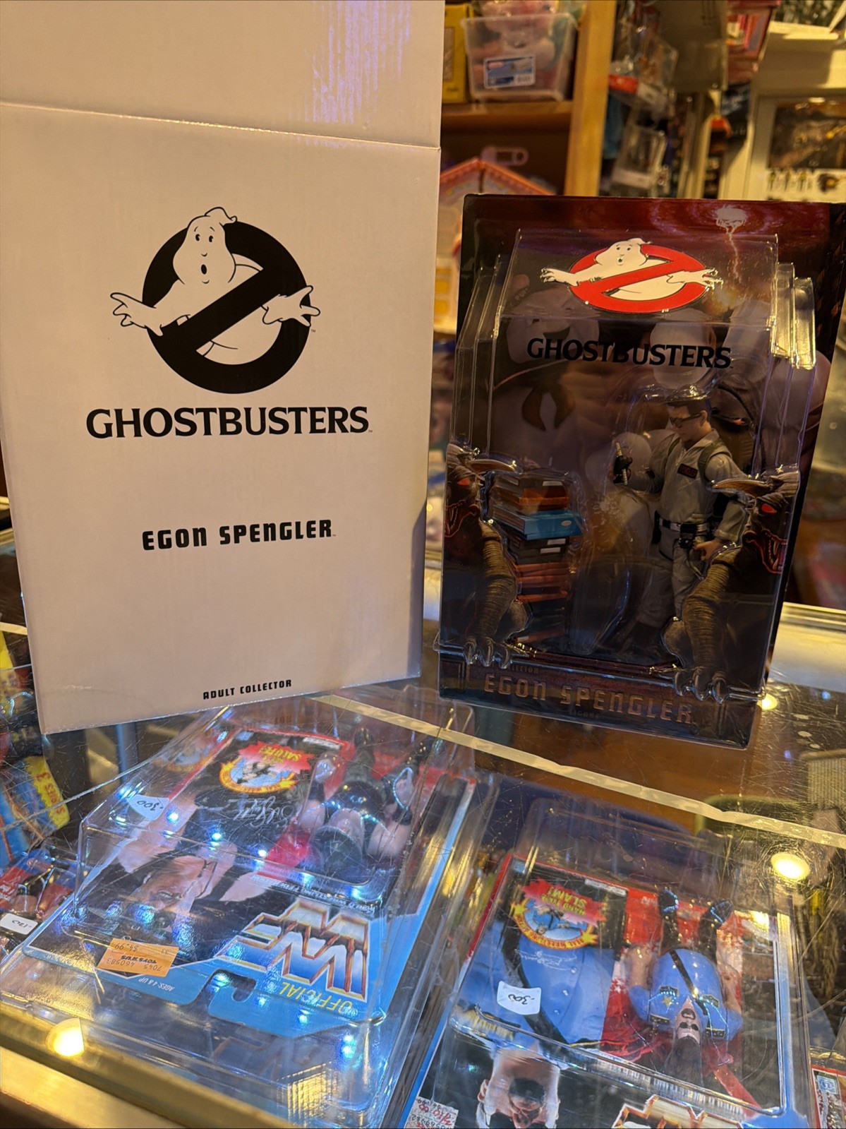 MattyCollector – Ghostbusters – Egon Spengler with Mailer Box