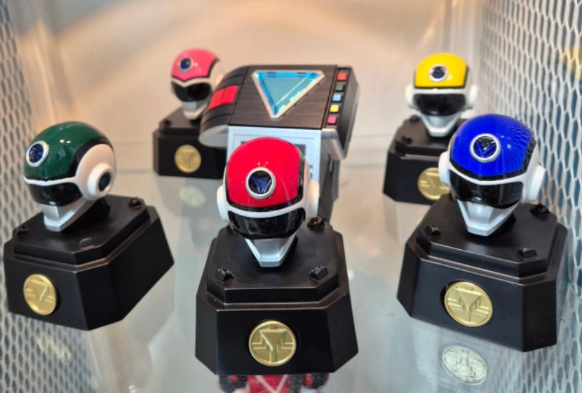 Flashman Helmet Light Figure Set Limited Edition Super Sentai Retro cpllectible