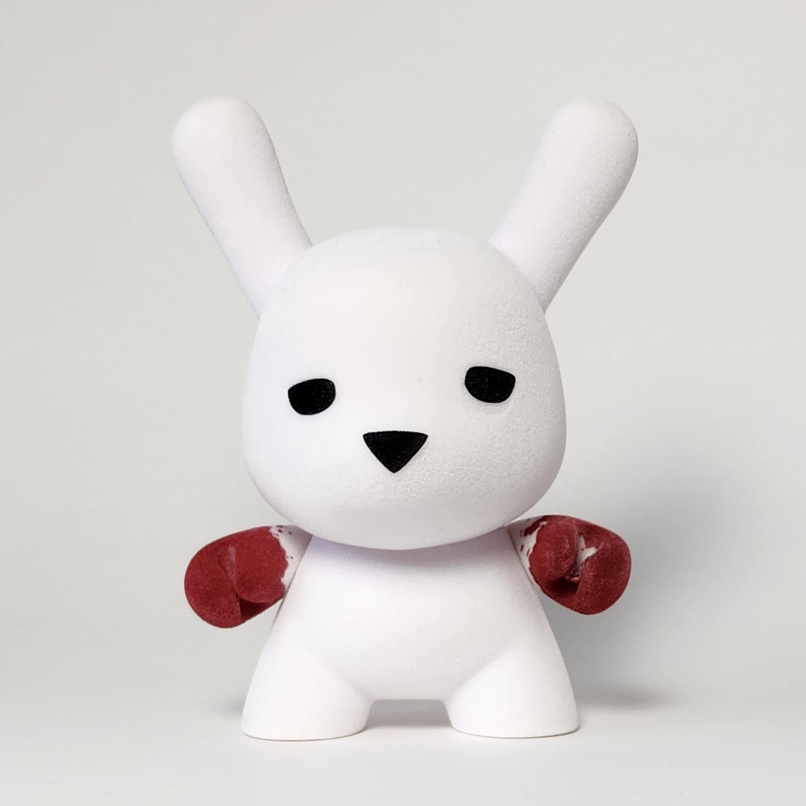 Kidrobot – Luke Chueh – Flocked Wannabe Dunny 2018 (DAMAGED)