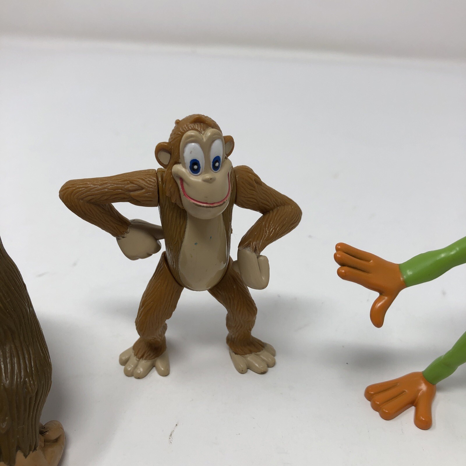 (3) 2000 RFC Rainforest CafeTree Frog Ape Monkey Poseable Figure Vintage Y2K Toy