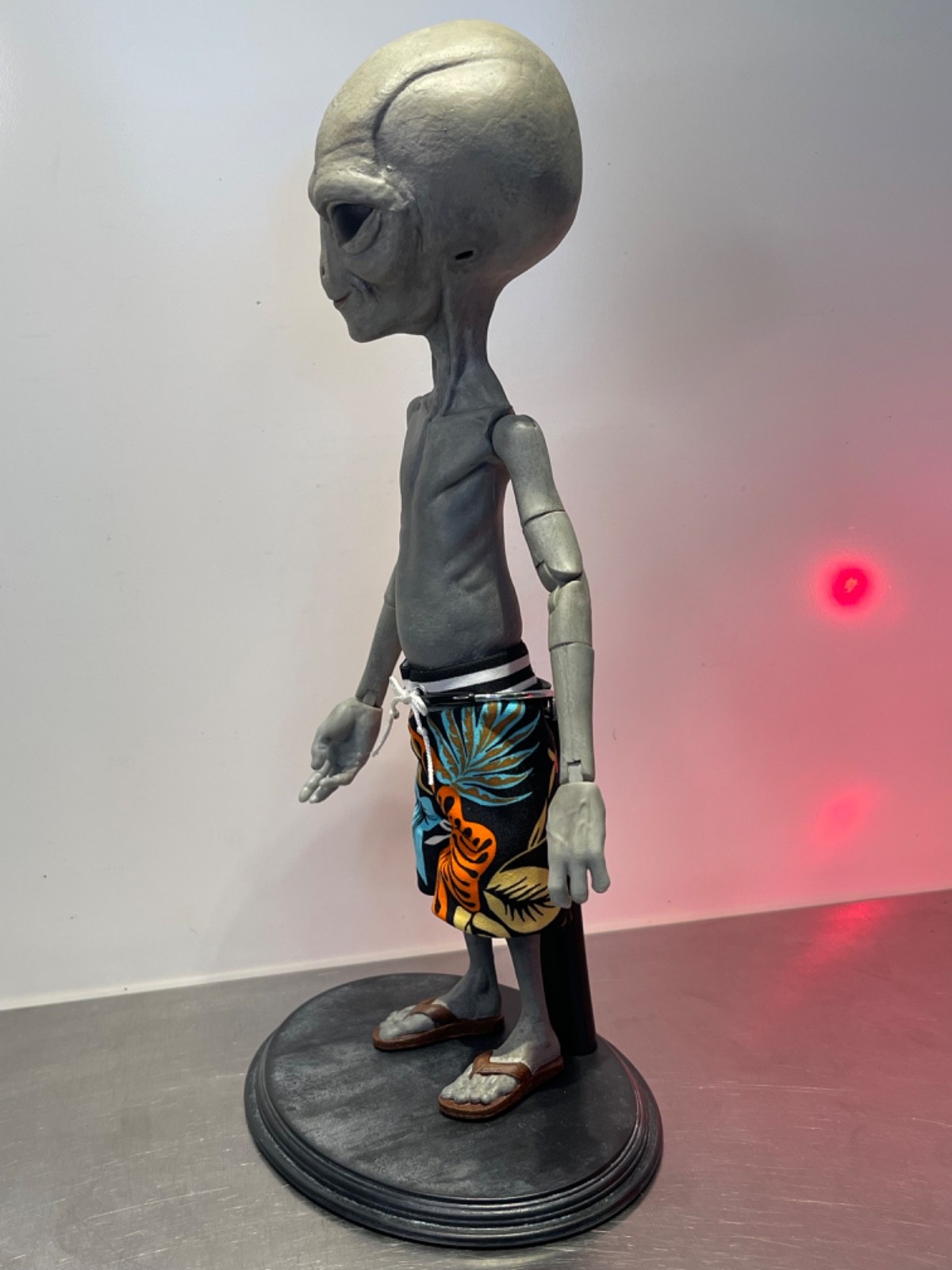 1:6 Scale Custom Grey Vacation Alien Figure 10&Prime; inch Area 51 UFO Art Statue OOAK