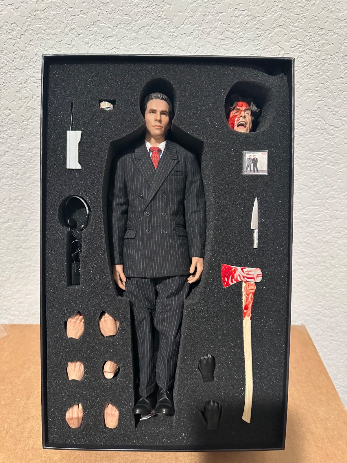Iconiq Studios American Psycho Patrick Bateman 1/6 Scale