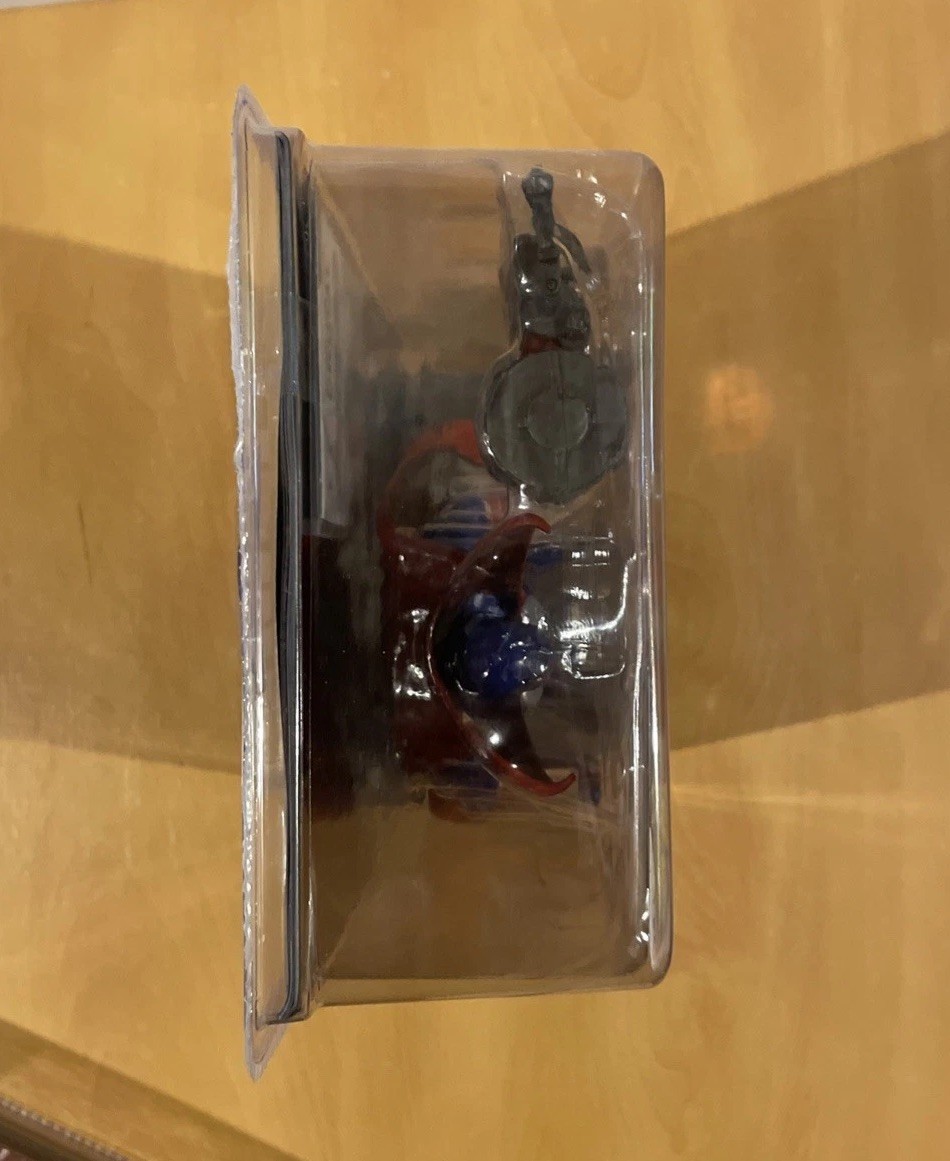 McFarlane Page Punchers SPAWN 1977 Red Platinum Ed. 7” Action Fig. & Comic Book