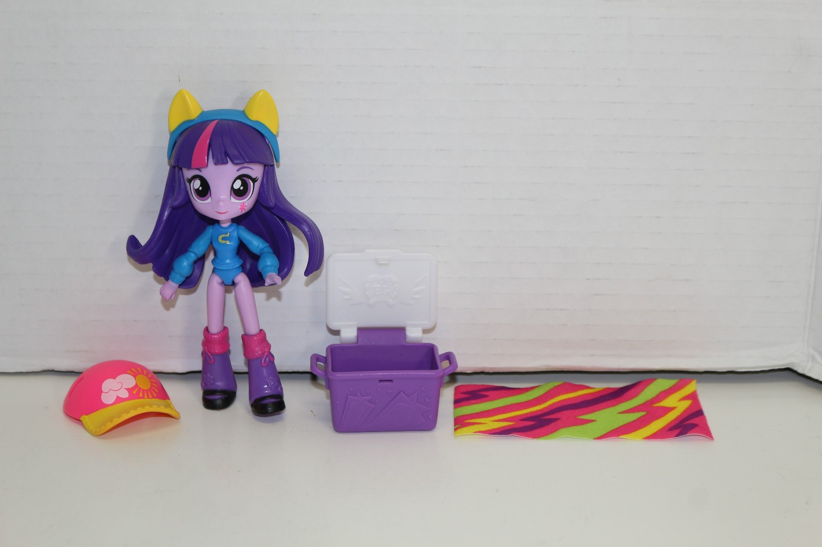 2015 My Little Pony MLP Equestria Girls Mini Twilight Sparkle Cooler Accessories