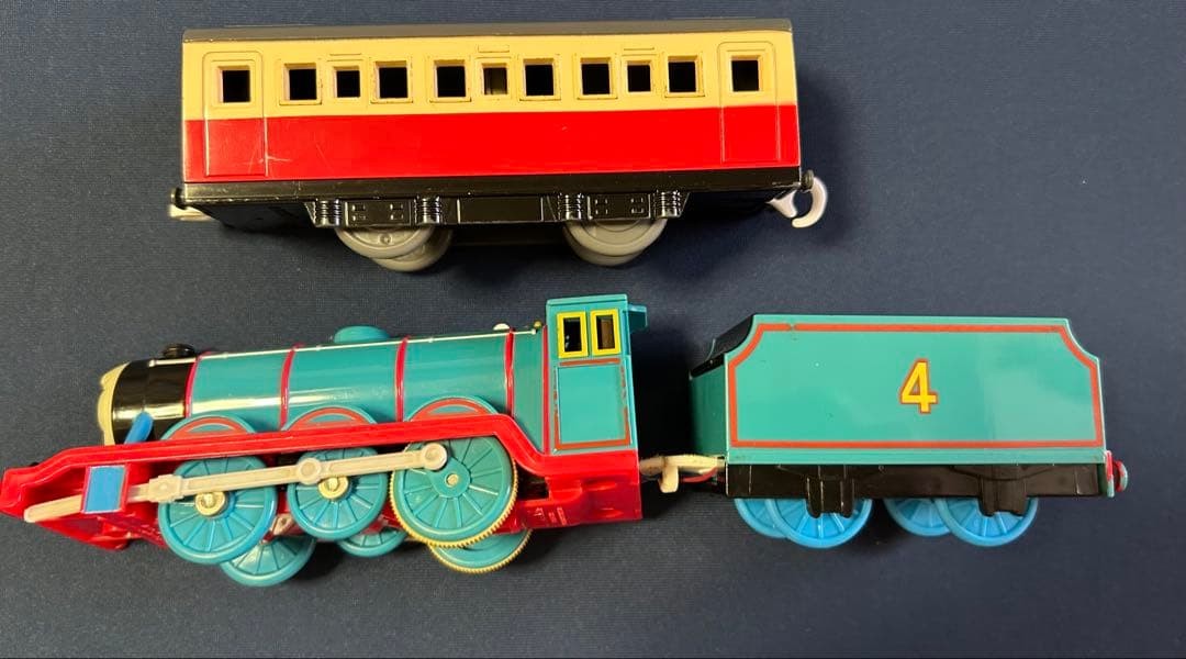 TOMY Plarail Thomas the Tank Engine Strong Gordon No Box