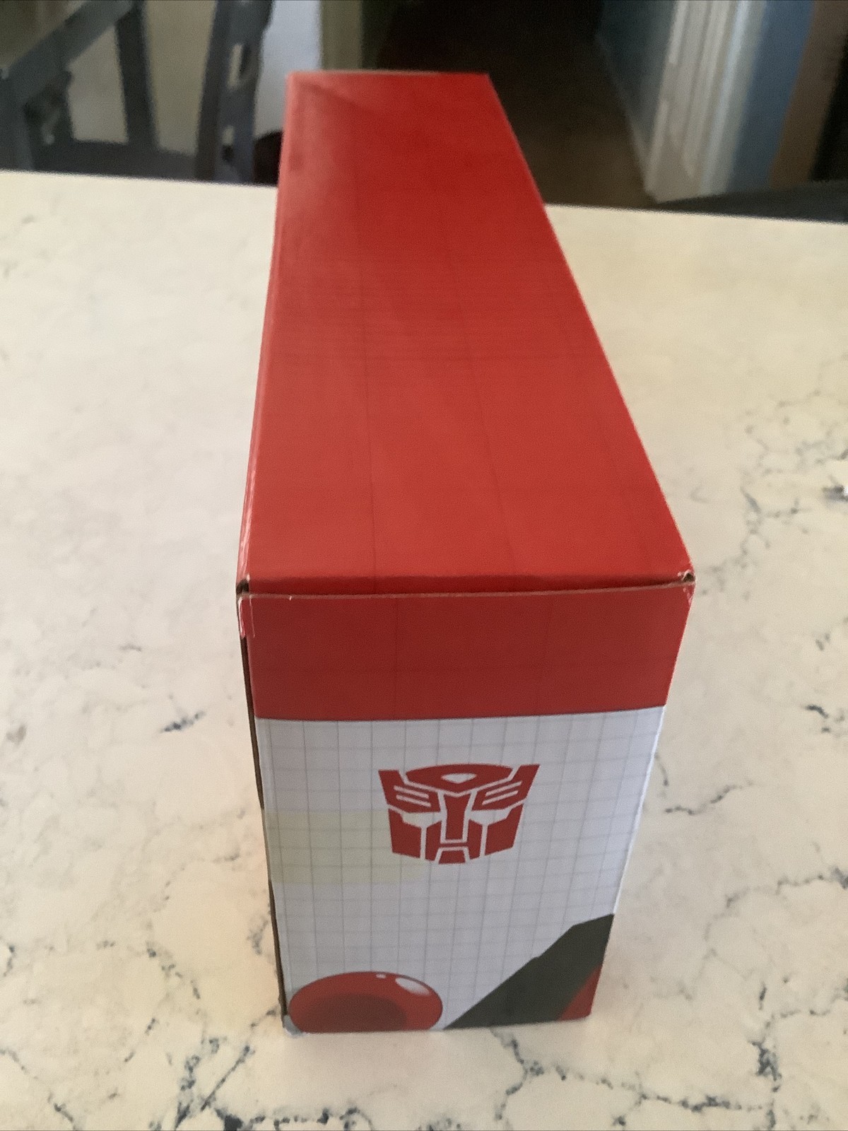 Transformers TARGET OPTIMUS PRIME & AUTOBOT BULLSEYE 40th Anniversary