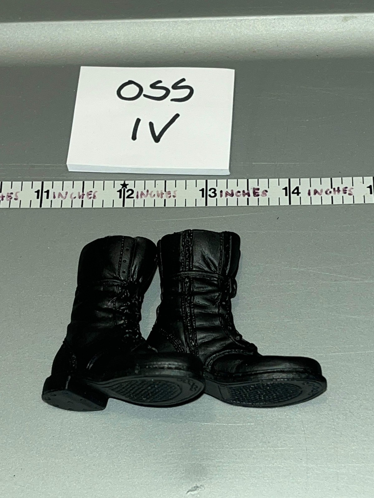 1/6 Scale Boots – Science Fiction Ghostbusters Ghost Hunting Squad – Present Toy