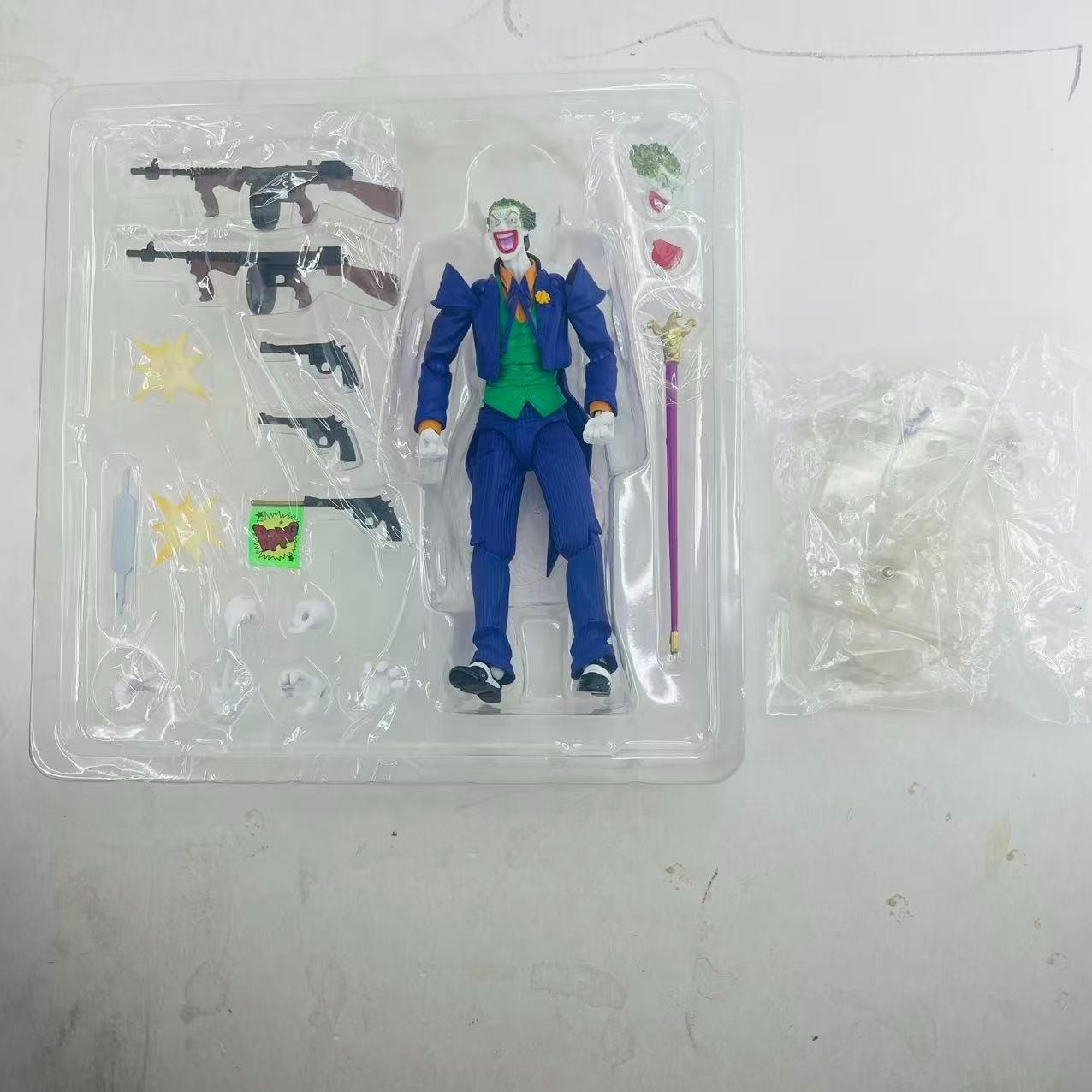 The Joker Ver.1.5 6-inch DC Action Figure Revoltech Amazing Yamaguchi Toys