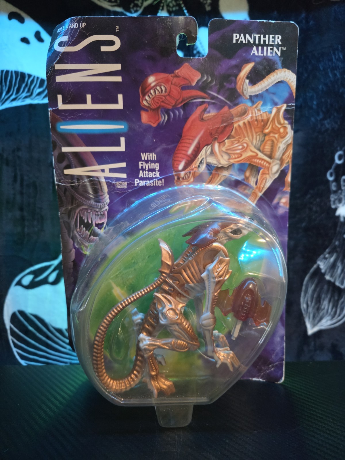 Kenner Aliens Panther Alien With Flying Attack Parasite 6&Prime; 1993