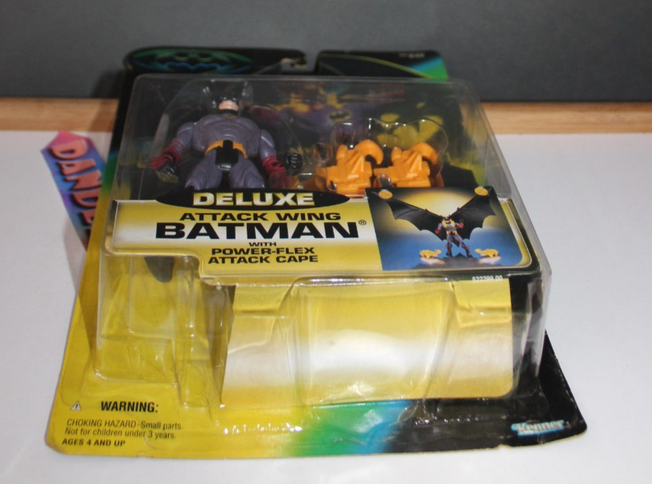 Batman Forever Deluxe Attack Wing With Power Flex Attack Cape Kenner 1995 Toy