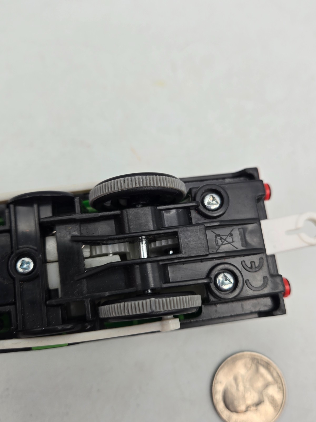 Motorized Trackmaster Thomas & Friends Train Tank Engine 2009 Duck Close Shave