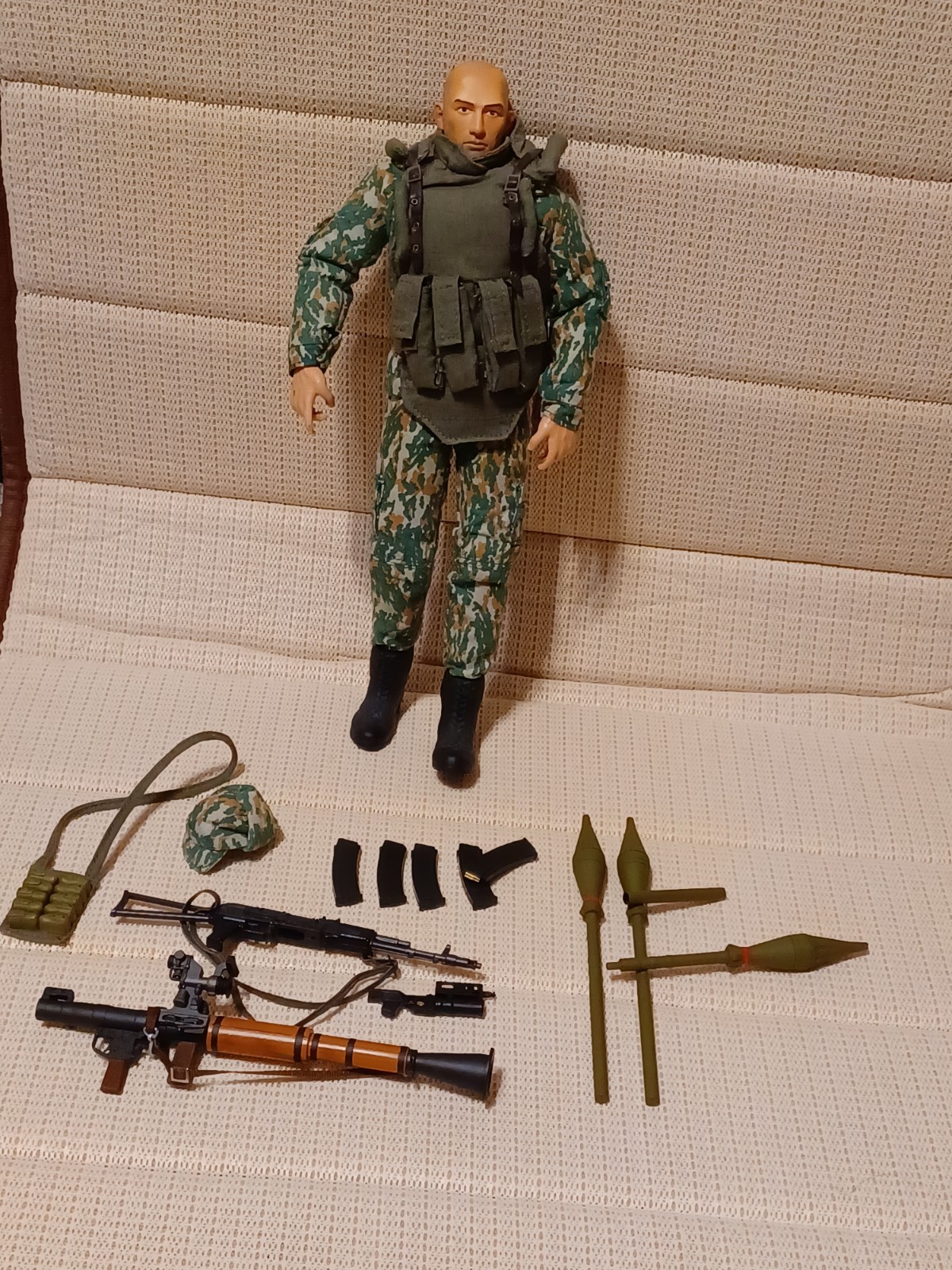Armoury Action Figure 1/6 Scale Modern Russian (VDV) Paratrooper
