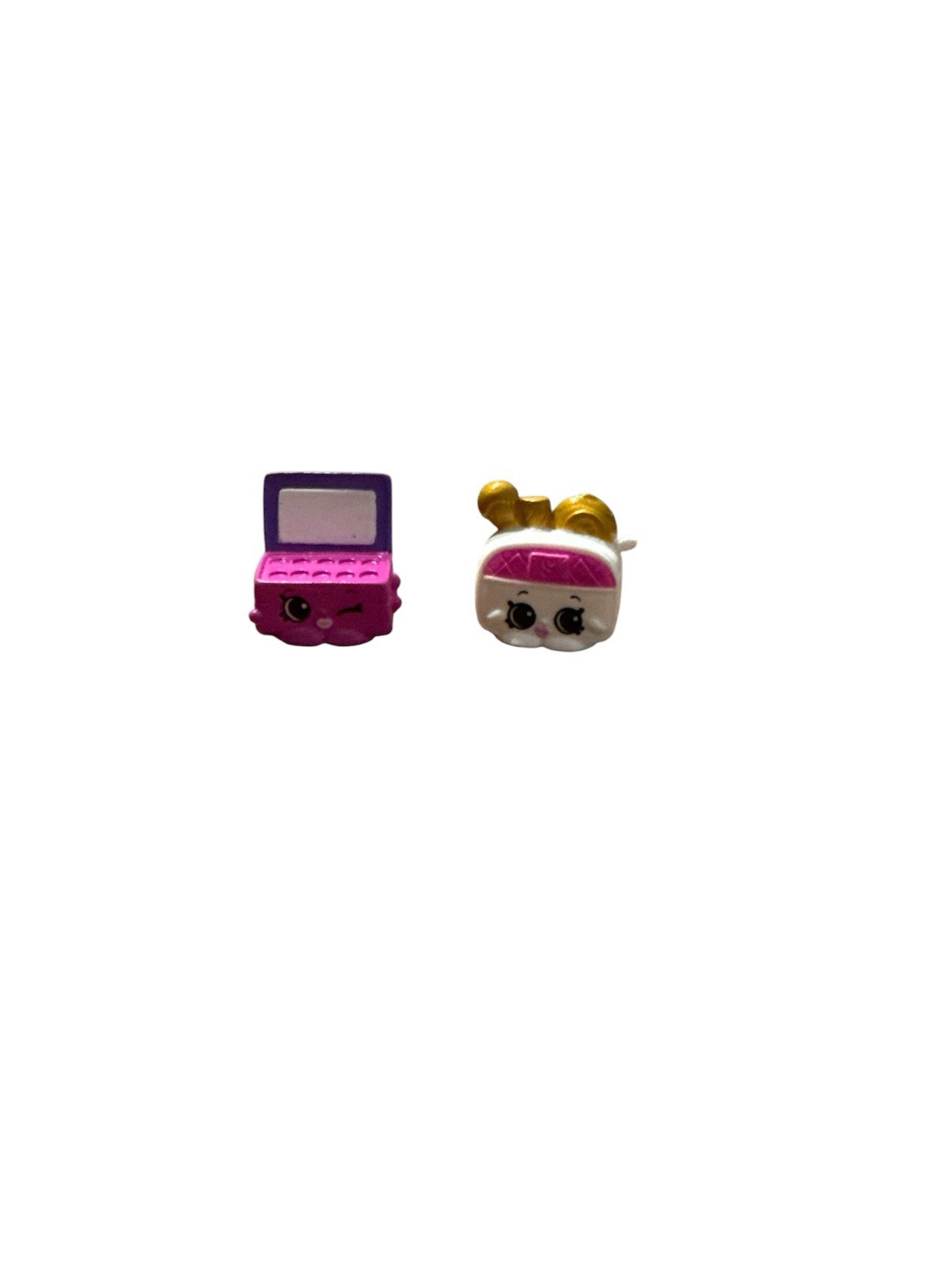 Shopkins arcee Makeup Bag and Iris Eyeshadow Palette Moose Toys