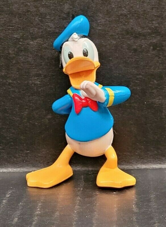 Who Doesn&rsquo;t Love DONALD DUCK? Disney Junior 2&Prime; Action Figure/Cake Cupcake Topper