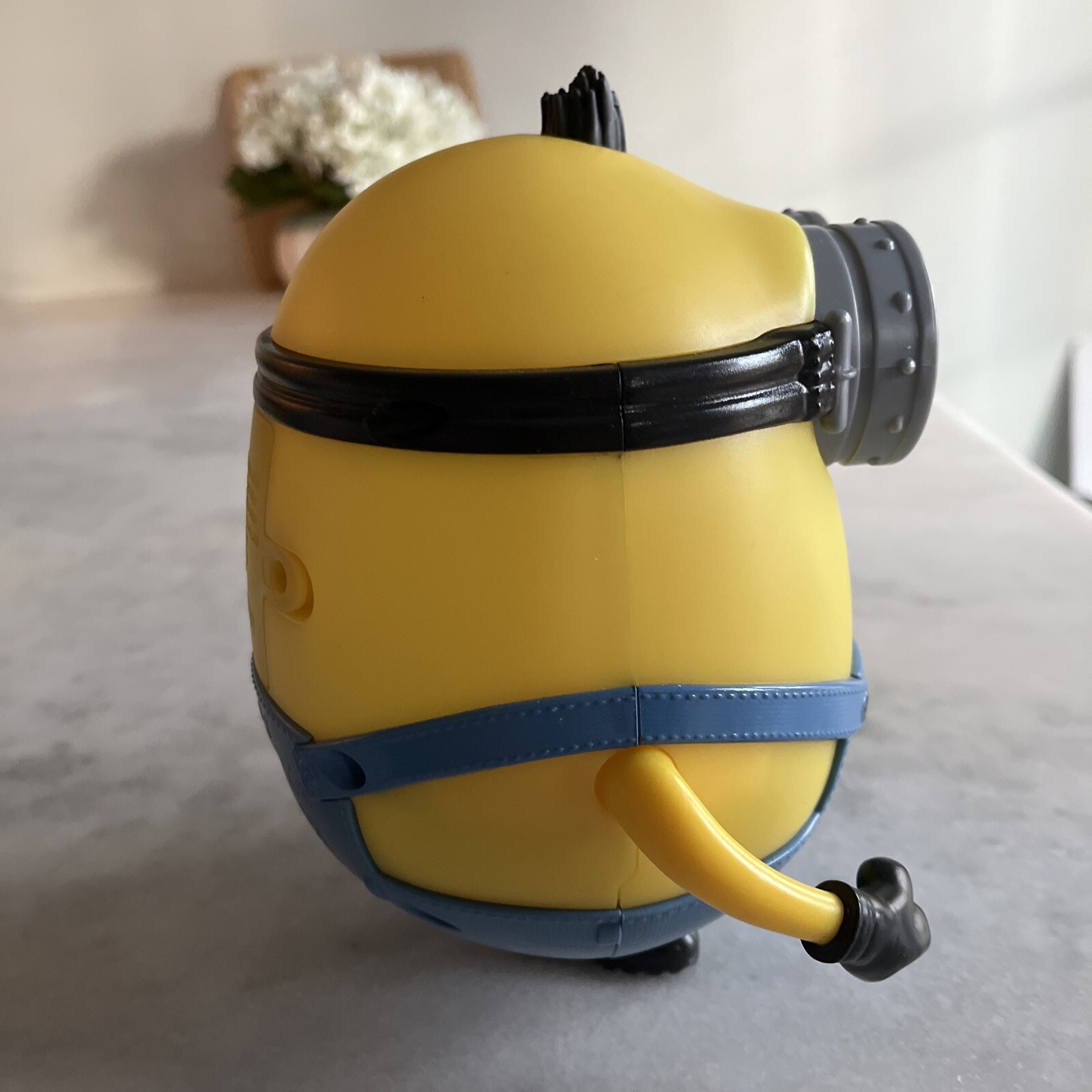 Minions Bob and Kevin Interactive Talking Light Up Mattel 2019 Dispicable Me