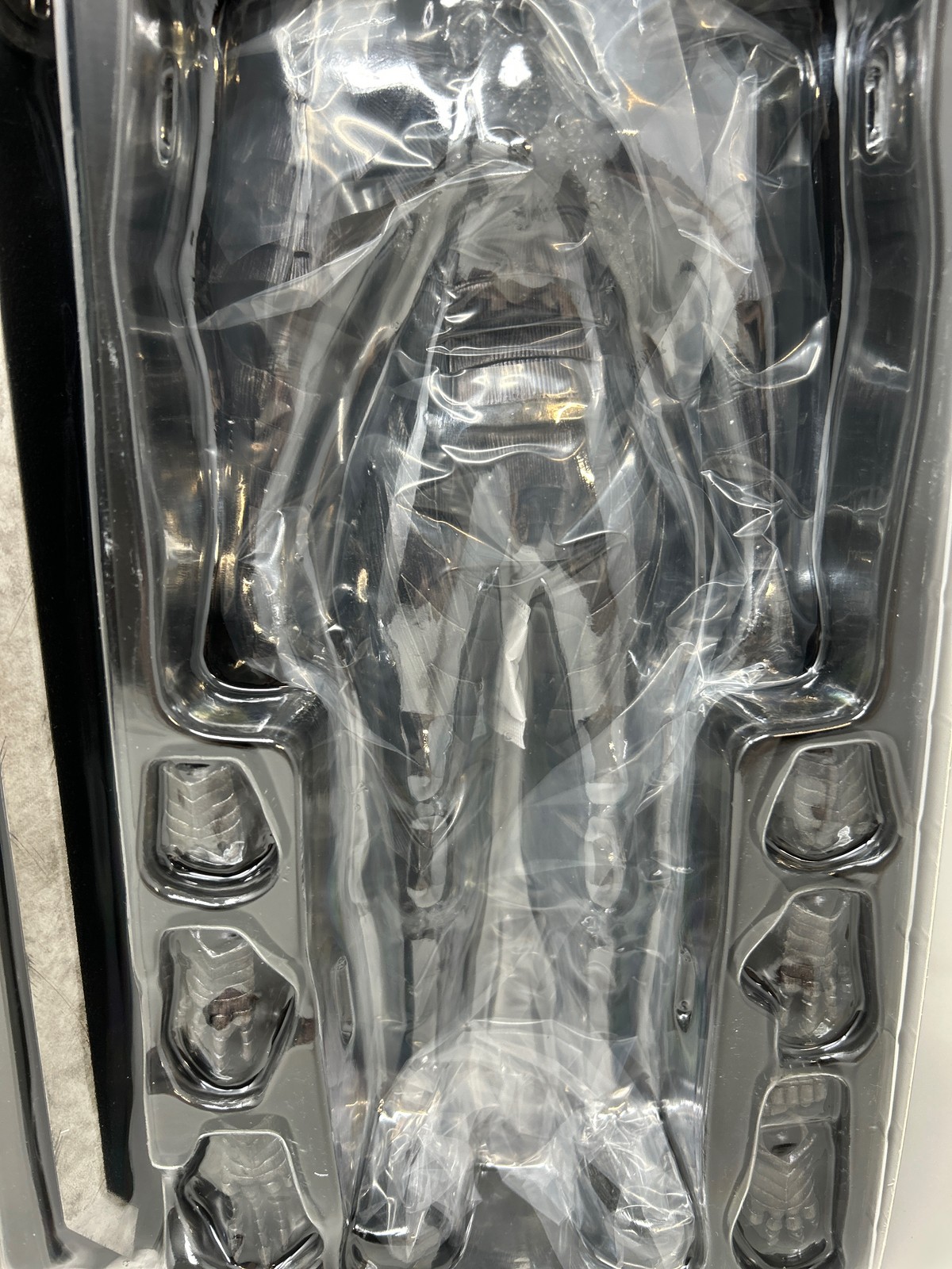 ThreeZero Berserk: Guts Berserker Armor 1:6 Scale Action Figure, Multicolor