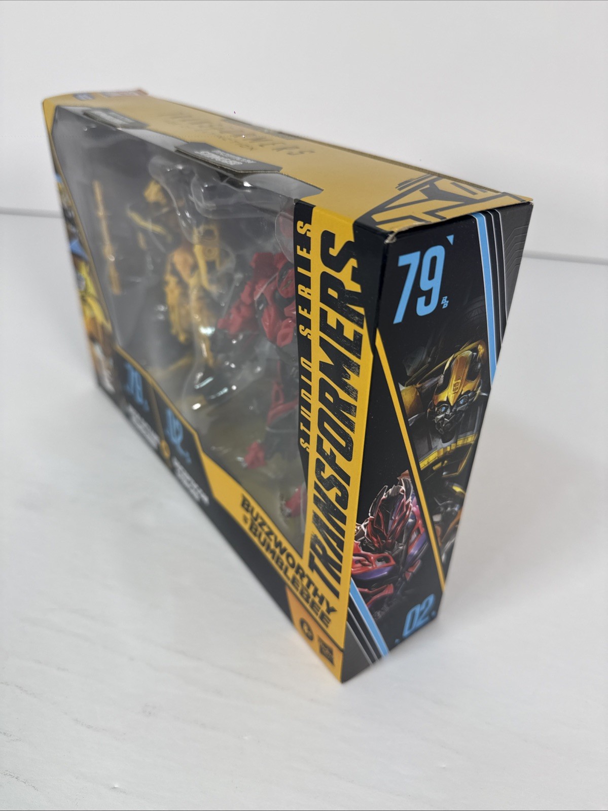 Transformers Buzzworthy Bumblebee SS 79 High Octane Bumblebee & 02 Stinger New