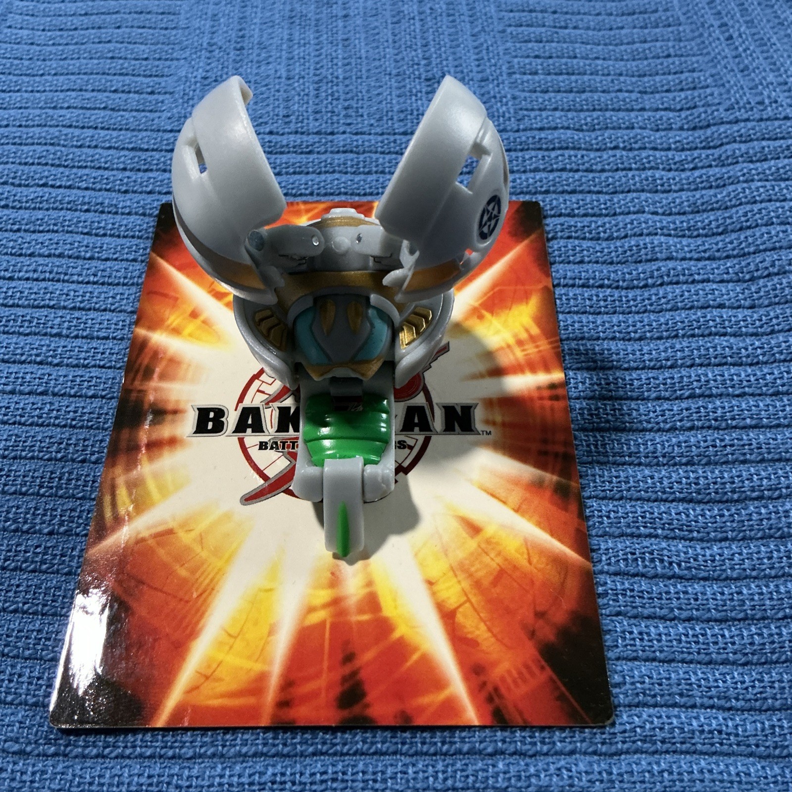 Bakugan Bee Striker Green Ventus B2 480G Battle Brawlers