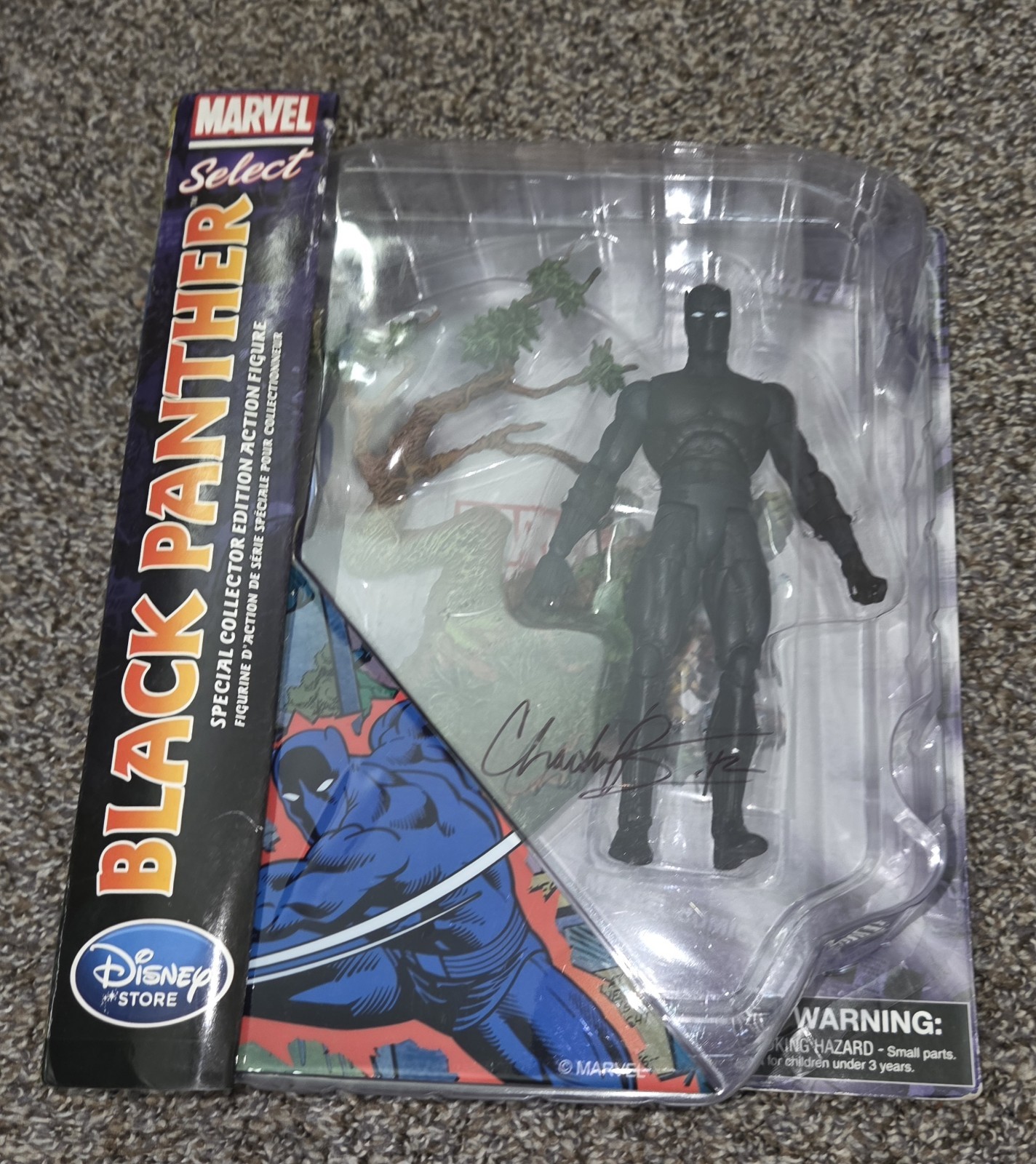 CHADWICK BOSEMAN – Marvel Select Black Panther figure signed autograph ACOA