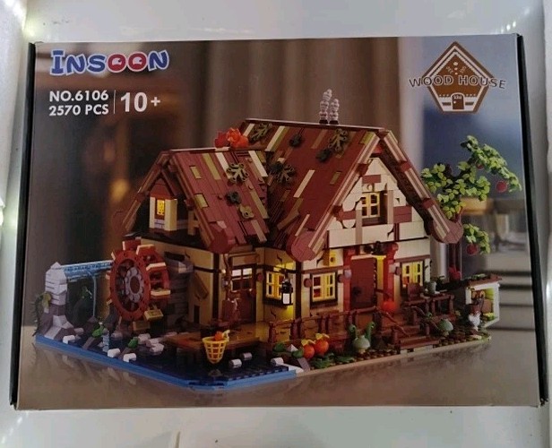 Wood Cabin Building Set with LED Light, 2570 PCS Wooden Forest House Mini…