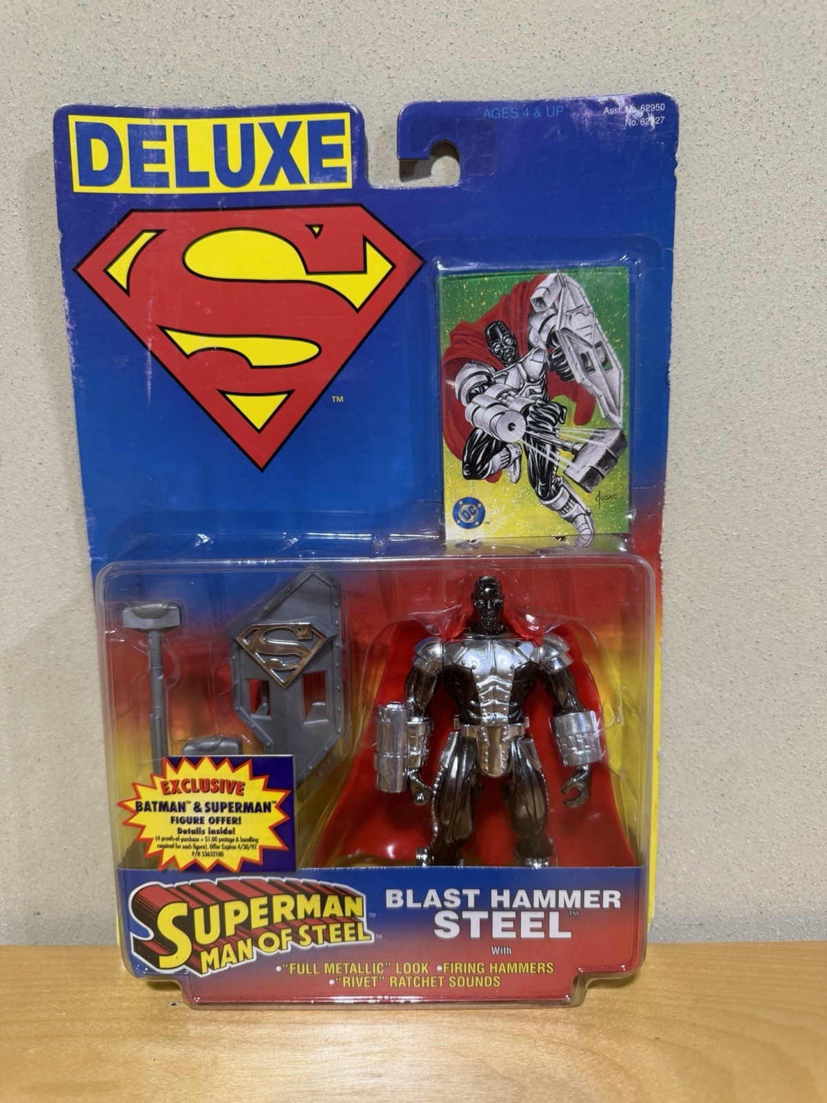 Vintage 1996 Kenner Deluxe Superman Man Of Steel Blast Hammer Steel Figure NIB
