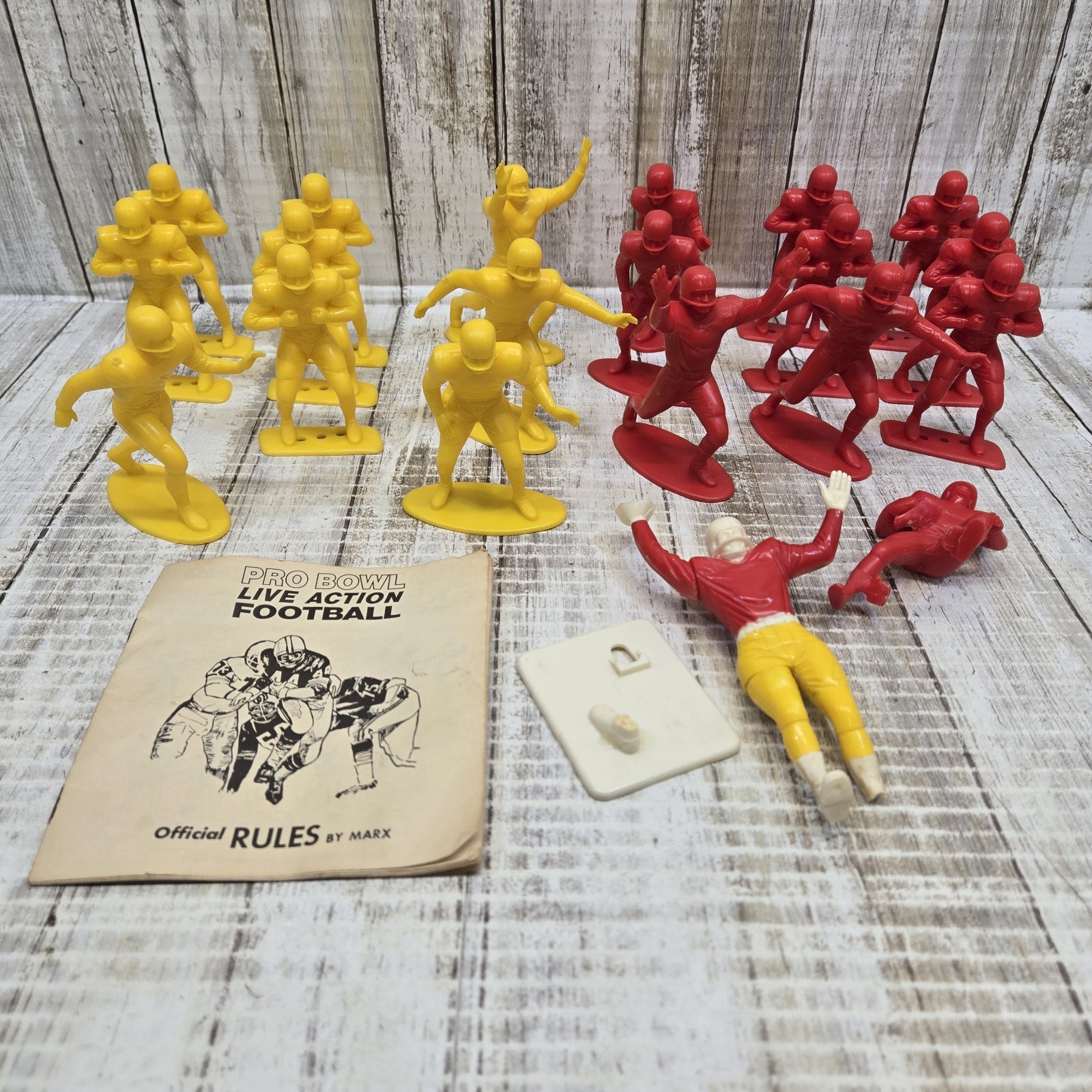 1969 Marx Pro Bowl Live Action Football Players 4&Prime; Plastic Figures Lot Of 20 HTF