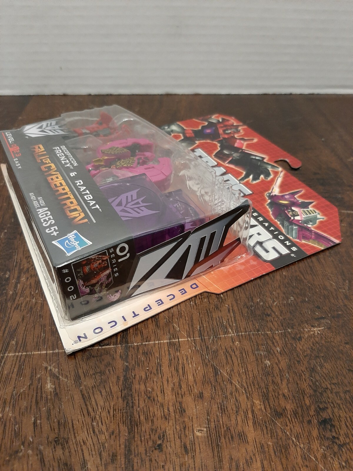 TRANSFORMERS Hasbro 2014 Generations Fall of Cybertron Ratbat & Frenzy disc MOSC