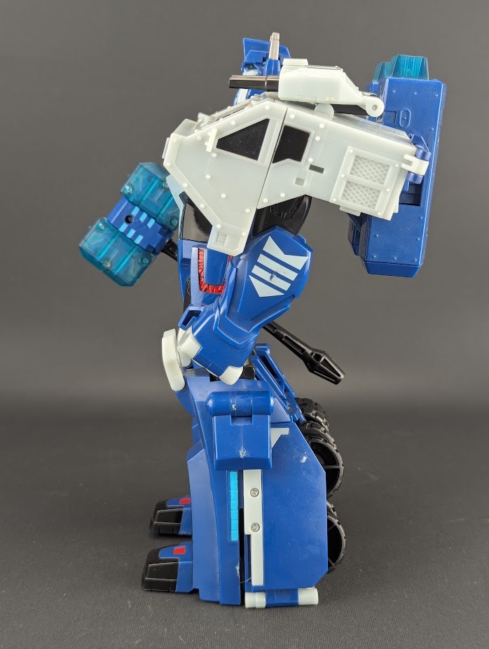 Transformers Animated Ultra Magnus complete Hasbro 2009 Leader Class