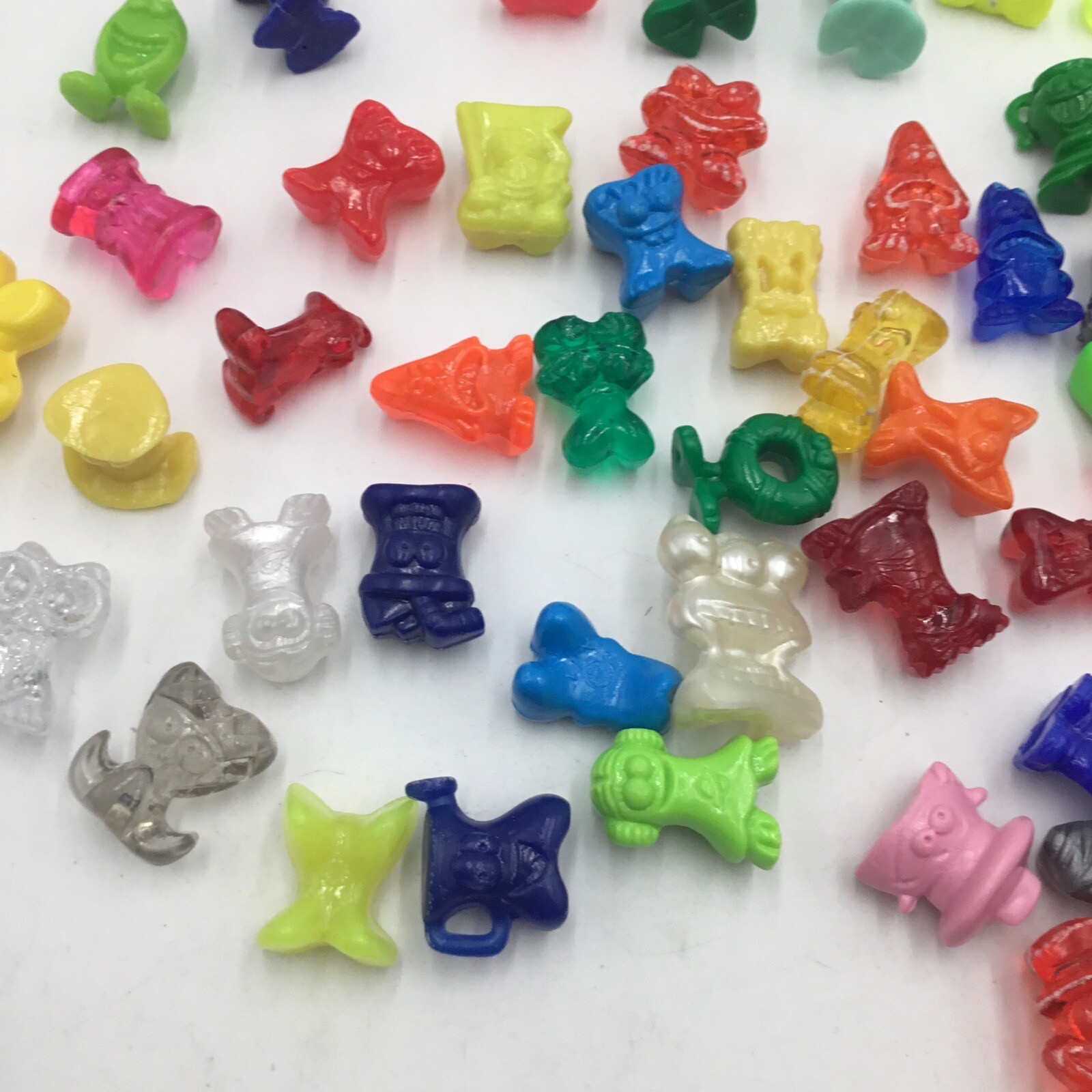 GoGo Crazy Bones Plastic Figures by Magic Box Int 54 Figures
