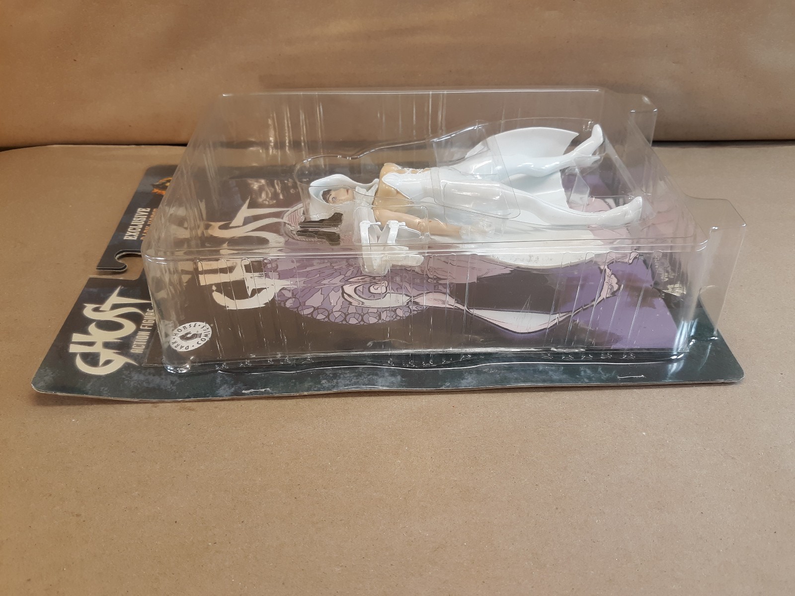 Dark Horse Comics Ghost 6&Prime; Action Figure and Comic 1998 Special Edition