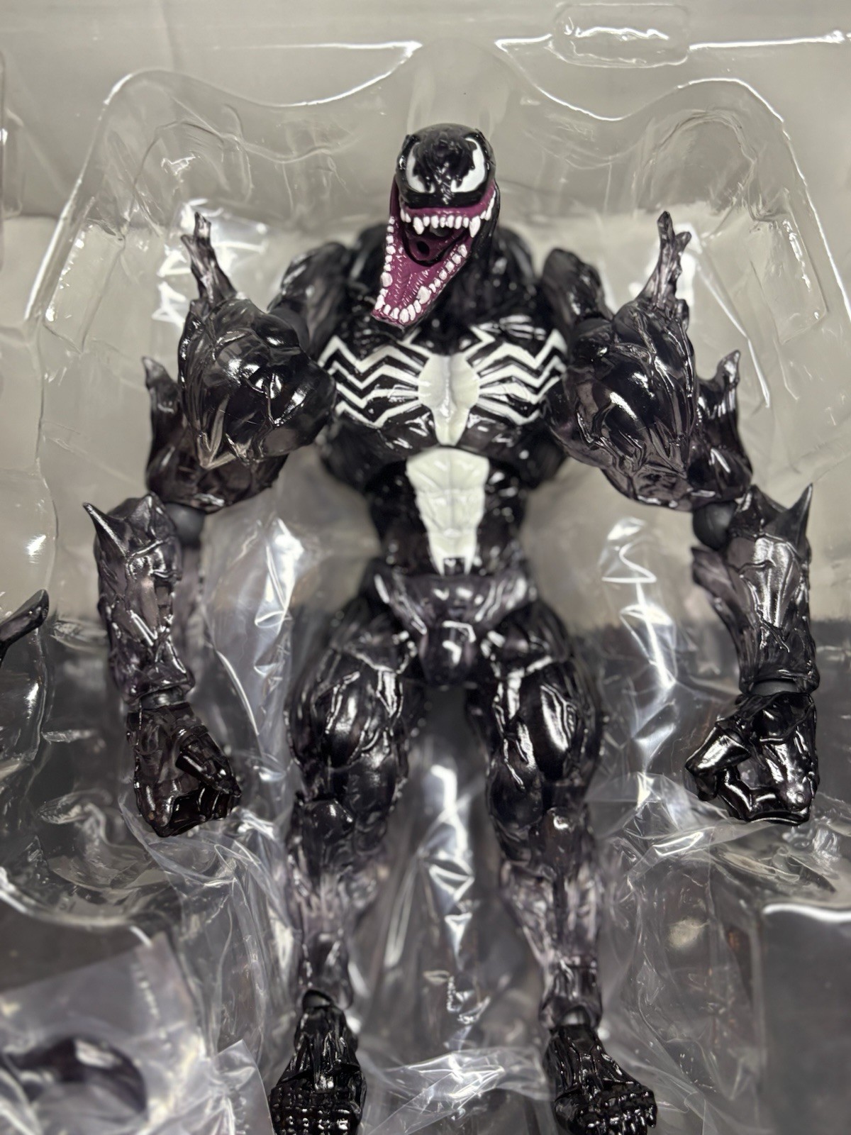 Kaiyodo Amazing Yamaguchi Marvel Comic Venom Action Figure