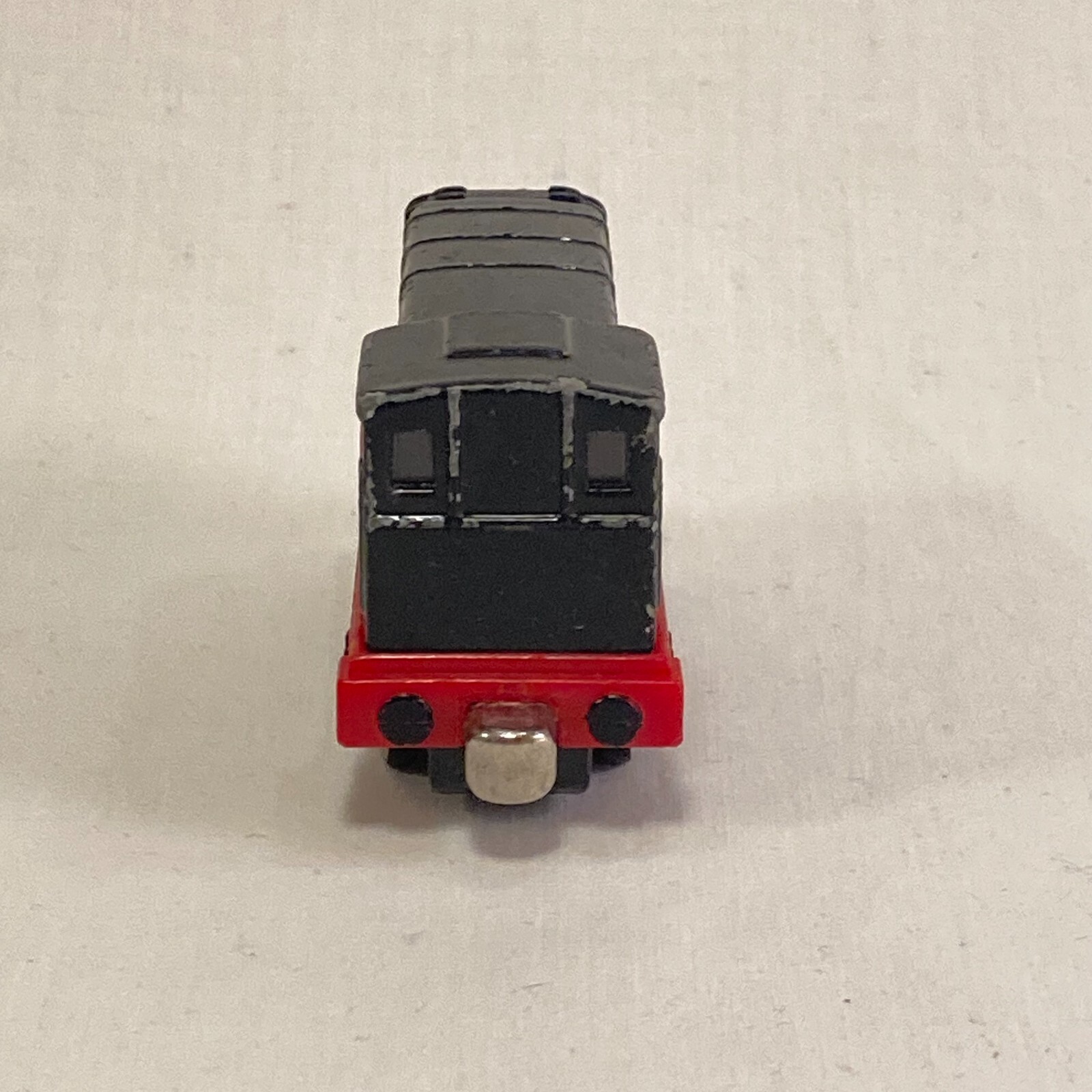 Thomas The Train Diesel Take Along N Play Diecast Metal Emgine 2009 Magnets
