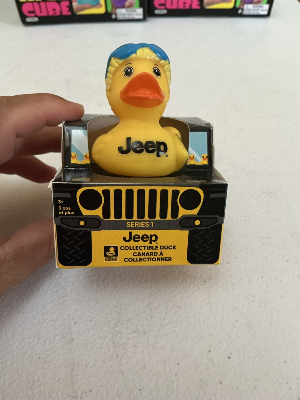 Jeep Branded 2&Prime; Ducks in Paper Jeep 4×4 Box – Sufing duck Series 1