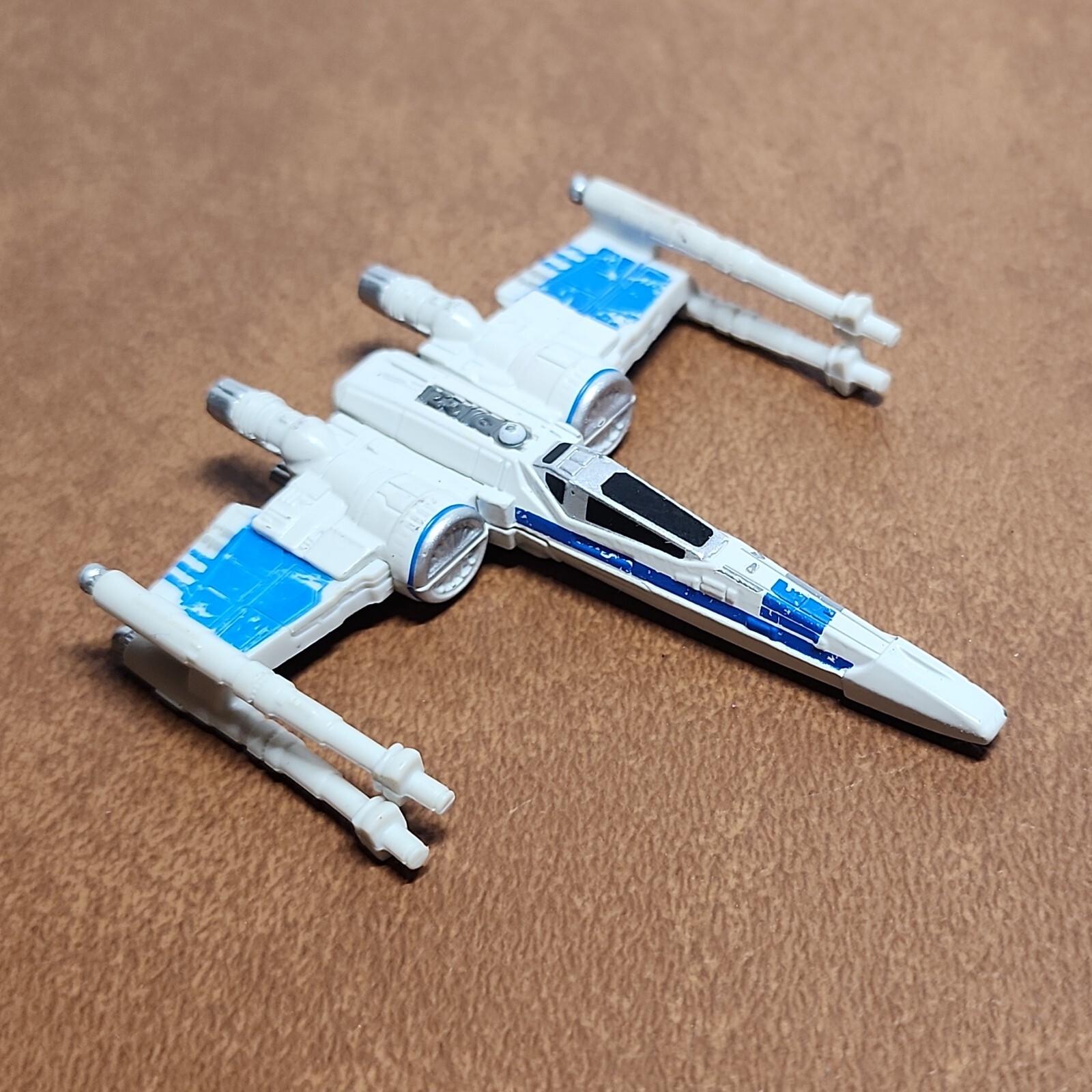 Star Wars The Force Awakens Micro Machines Resistance X-WING STARFIGHTER