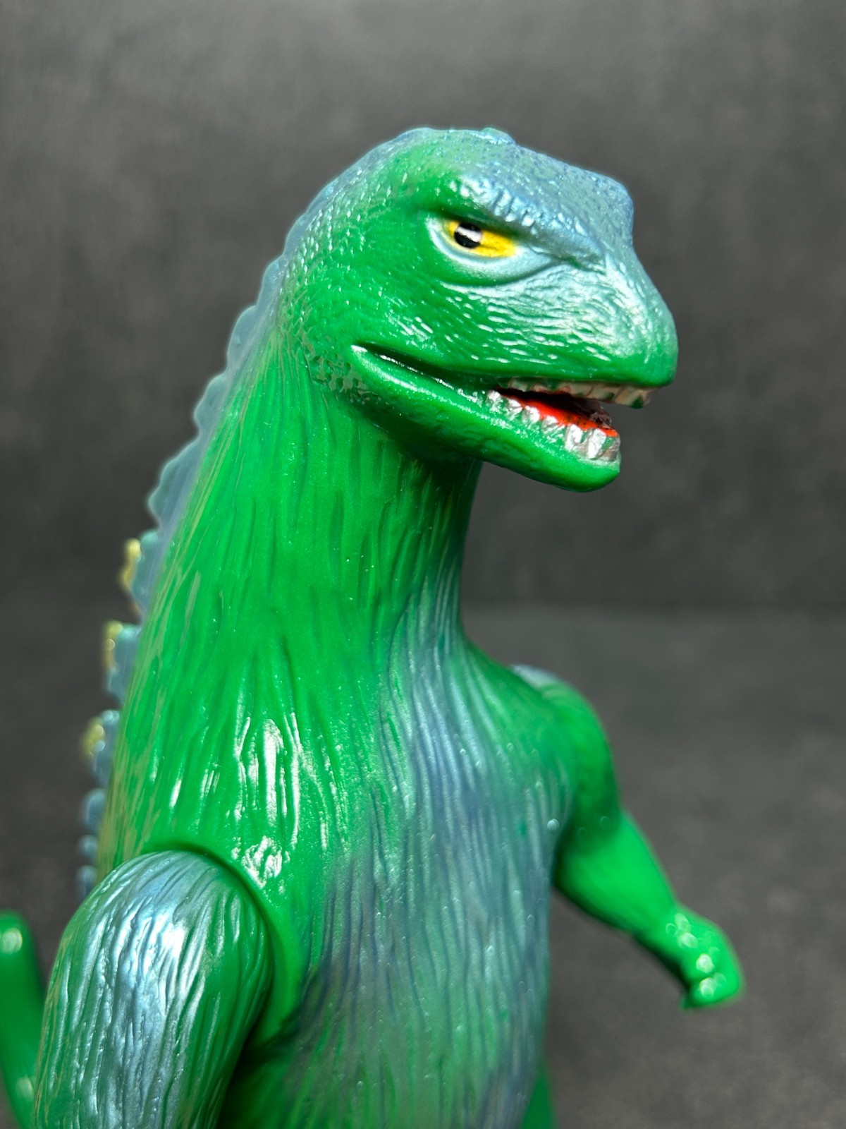 MARUSAN Godzilla J-Tail Green Sofubi 8.8&Prime; Soft Vinyl Figure 1999 w/ Header & Bag