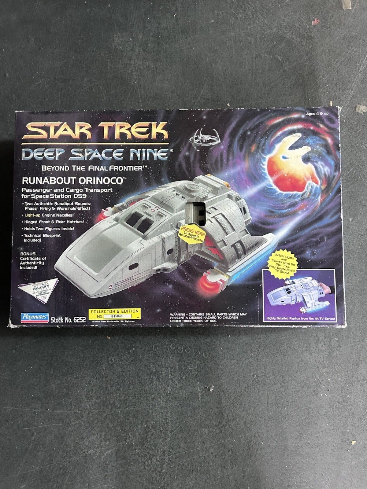 « Star Trek Deep Space Nine” Runabout Orinoco vehicle for 5” Playmates Figure New