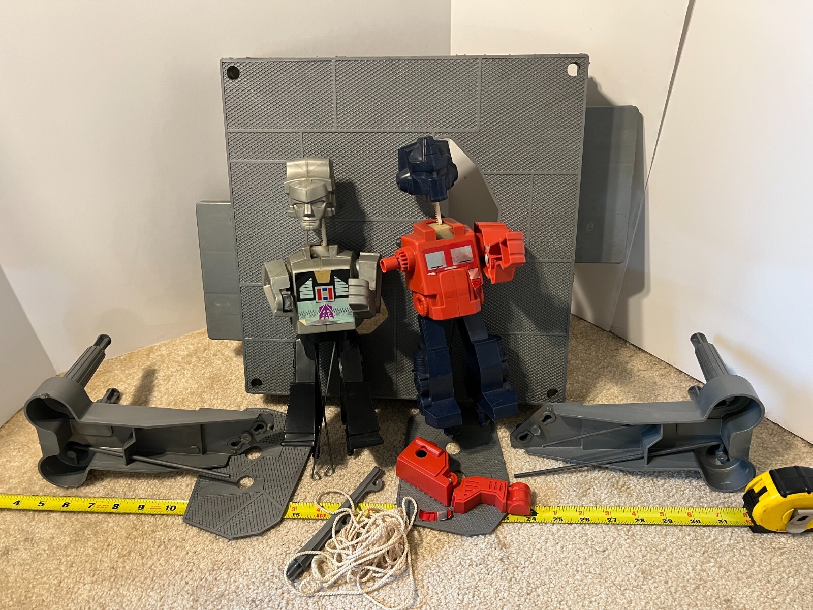 Vintage Transformers Battlin Robots, Rockem Sockem Optimus, Megatron parts lot.