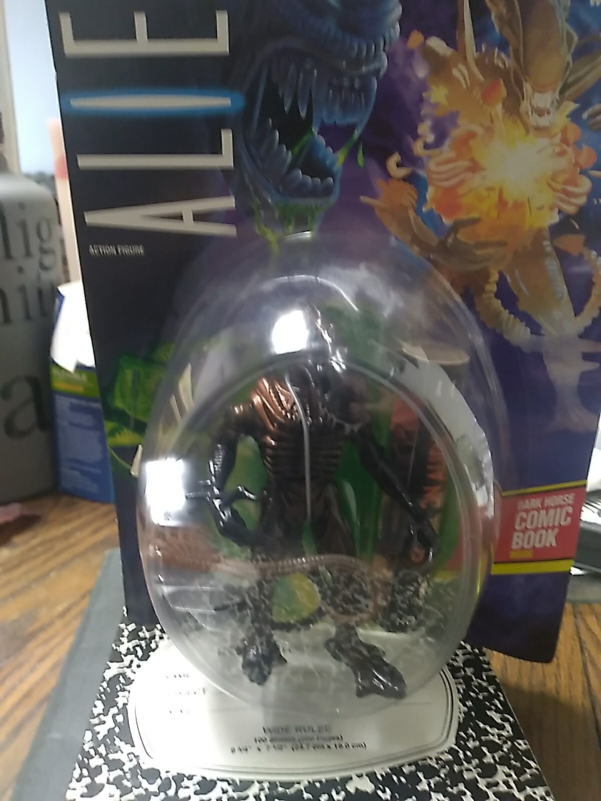 Aliens “Scorpion Alien” W/ Face Hugger