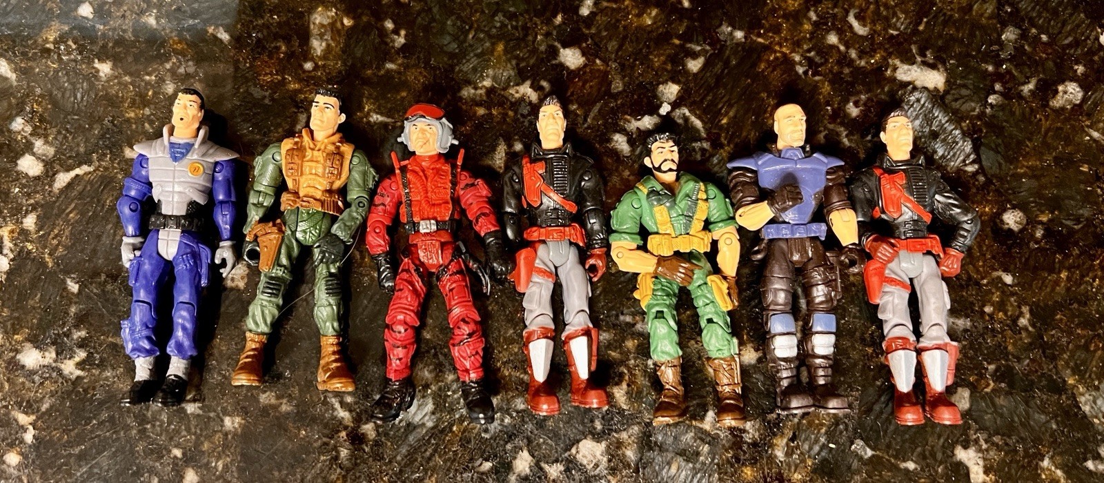 Lot Of 7 Vintage Y2K 2000’s Lanyard Corps Action Figures
