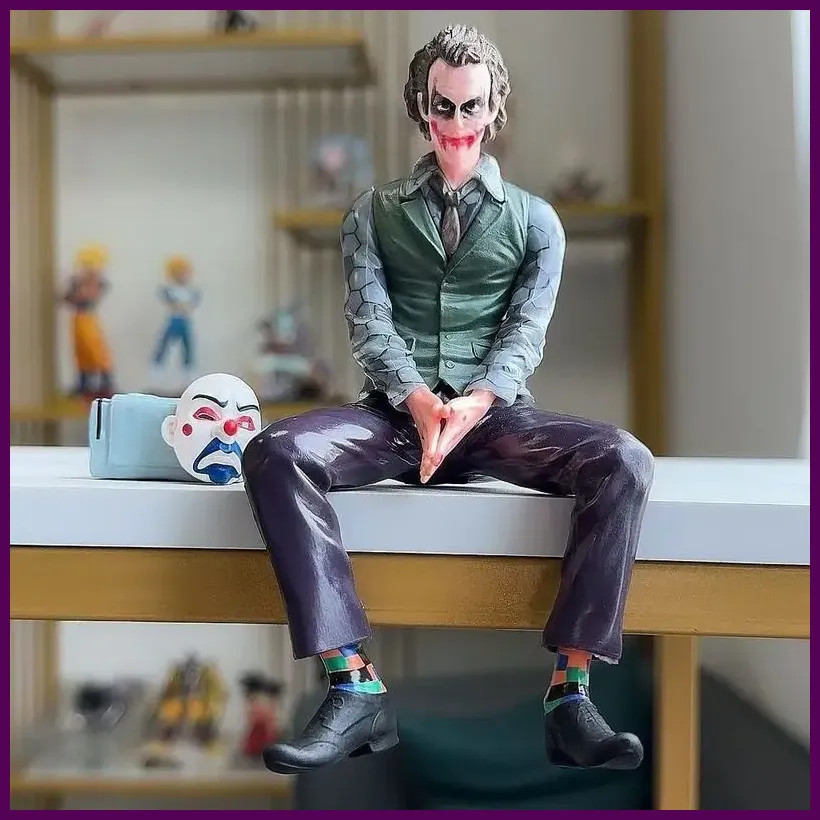 16cm Joker Heath Ledger Action Figure Sitting Green Suit Handheld Joker Mask.