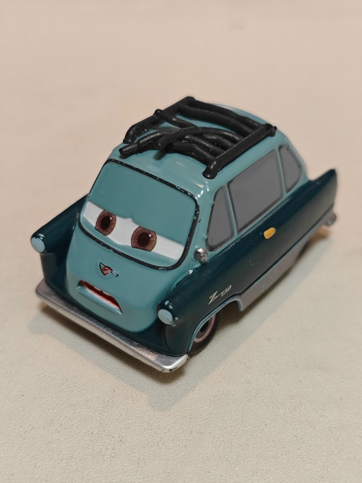 Disney Pixar Cars Professor Z Missing Spectacle Diecast Model Toy Car Cars2 RARE