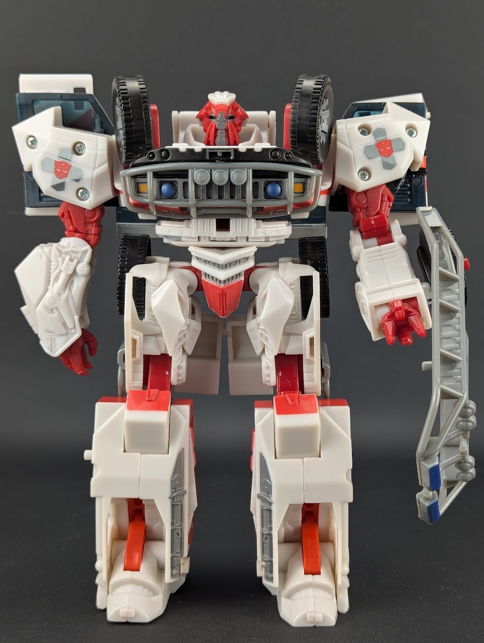 Transformers 2007 Movie Rescue Ratchet complete Hasbro Voyager Class