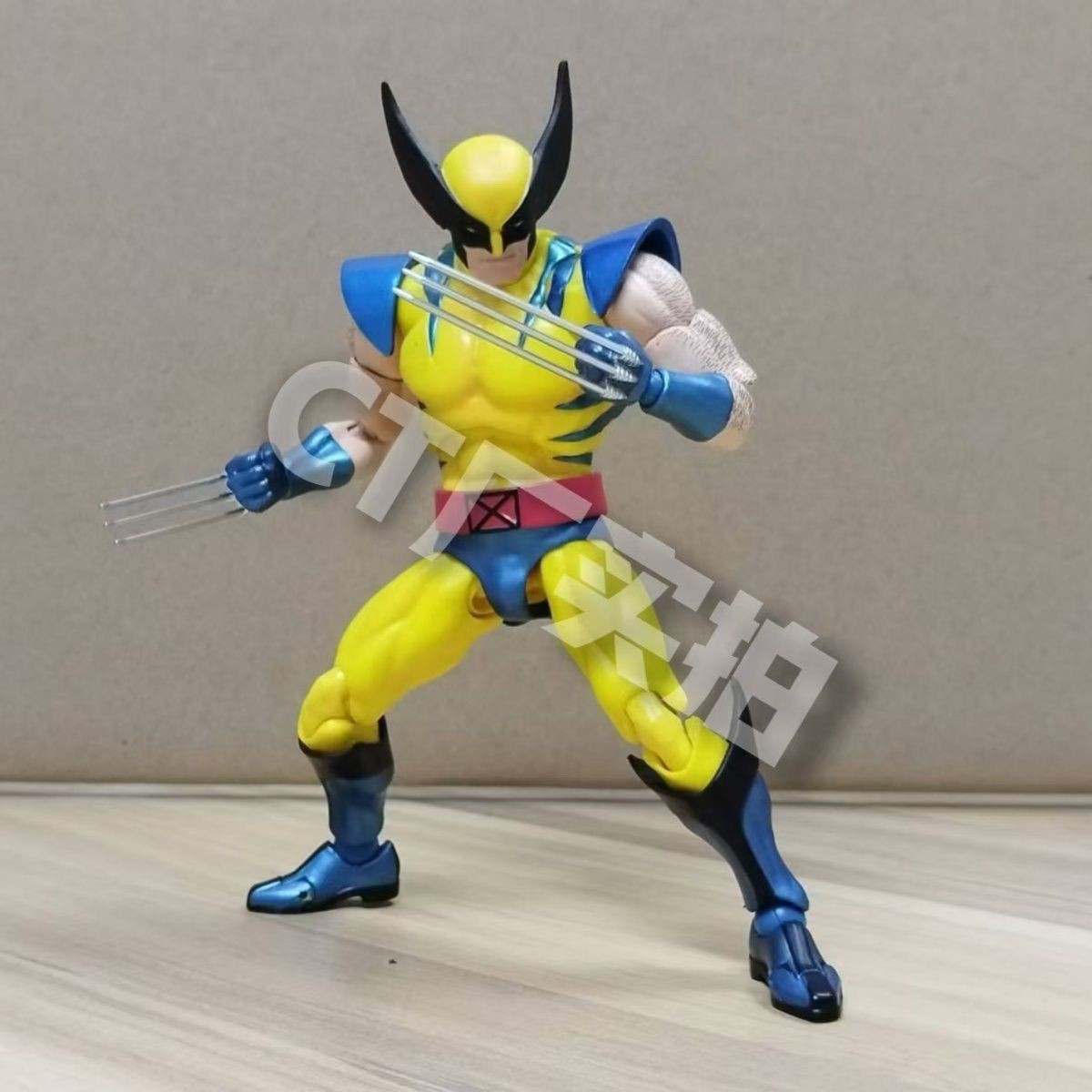 X-Men CT Manga Wolverine Logan Battle Suit Action Figure Collectible Toy Gift