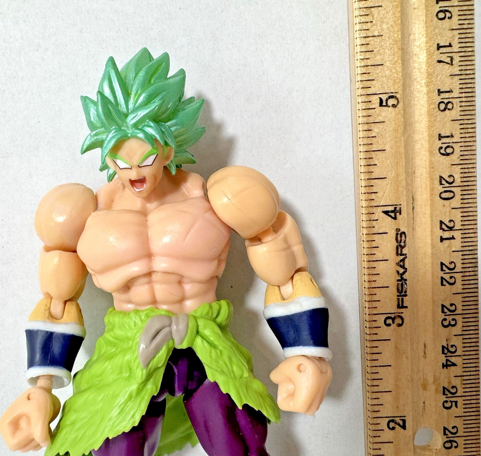 Dragon Ball Super Evolve Super Saiyan Broly 5 Inch Action Figure Bandai
