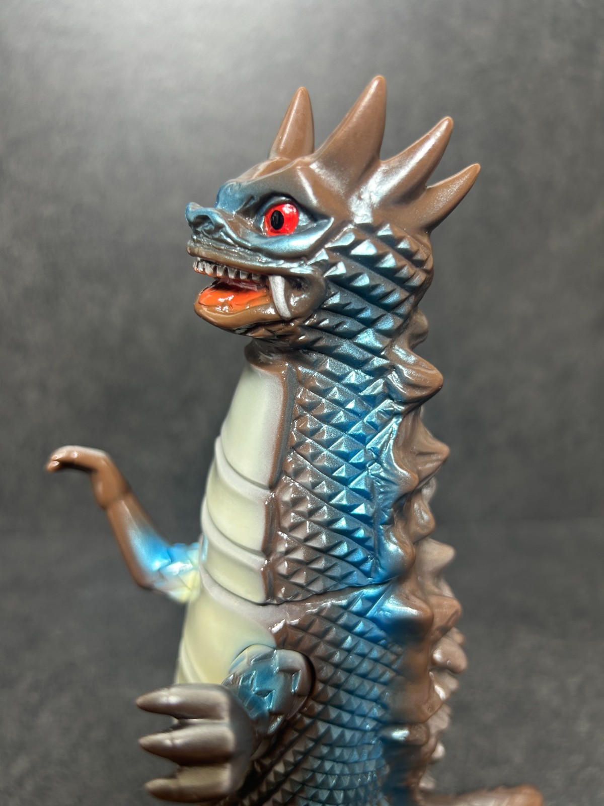 M1GO Ultraman & Bemuler Vs Set Sofubi 8&Prime; Soft Vinyl Figure 2000 w/ Header & Bag