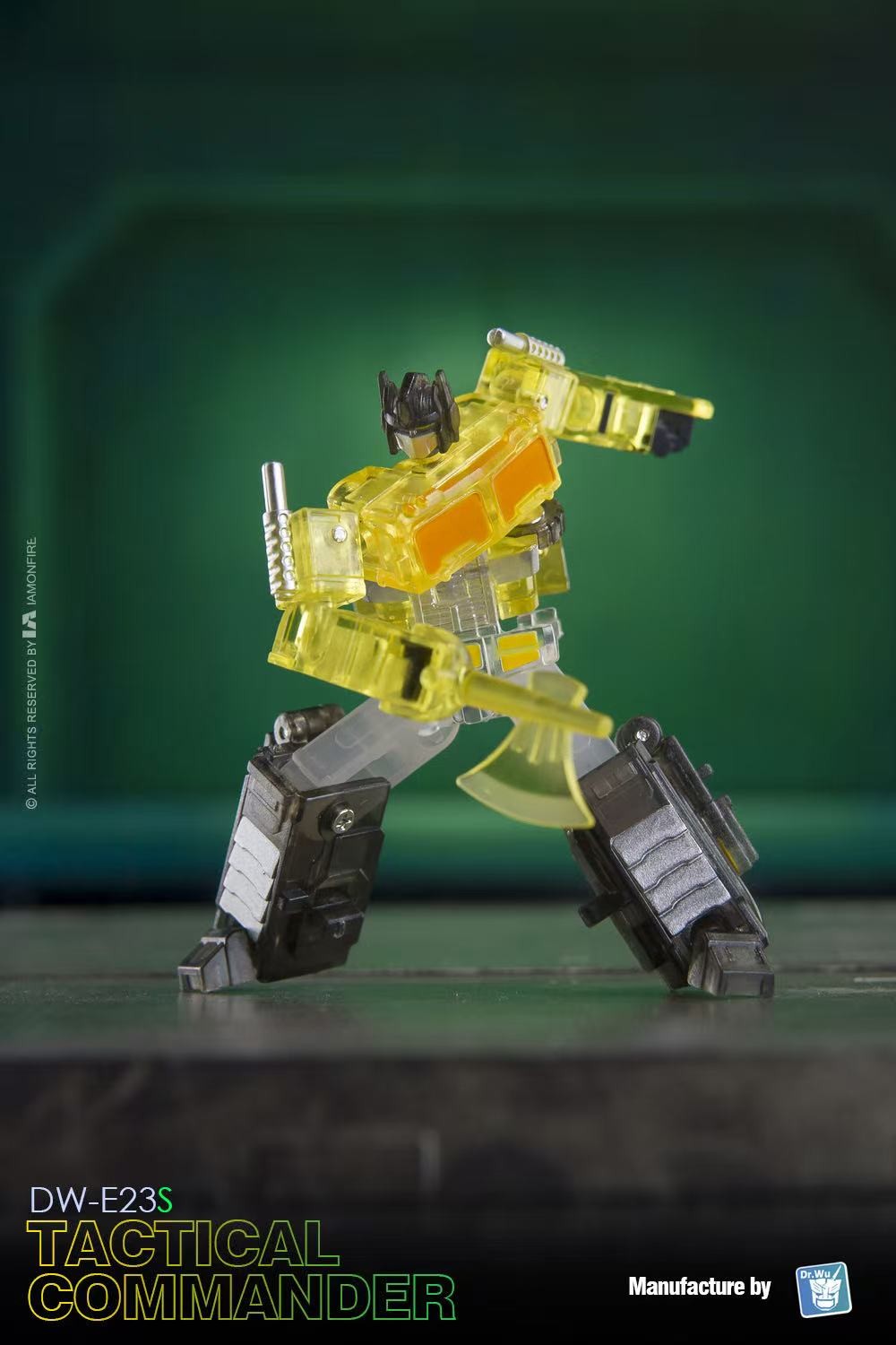 DR.WU DW-E23S TACTICAL COMMANDER Transparent Yellow Magnus MINI 6cm Robot