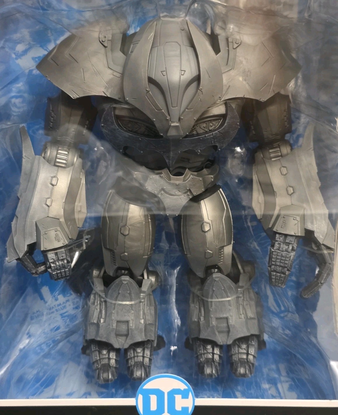McFarlane Toys DC Multiverse Batman: Endgame Justice Buster Batsuit 10&Prime; Figure