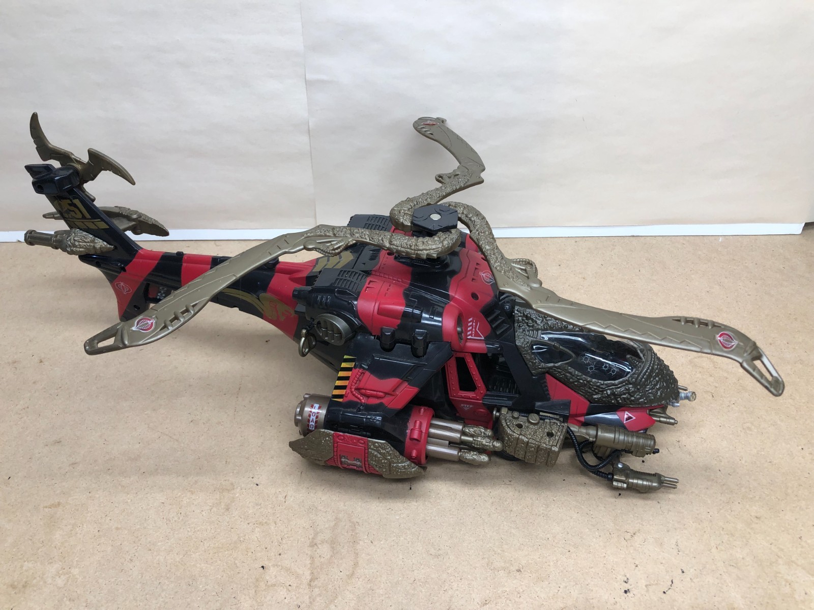 GI Joe HASBRO CRIMSON COMMAND COPTER W/ TOMAX & XAMOT A real American hero 2004