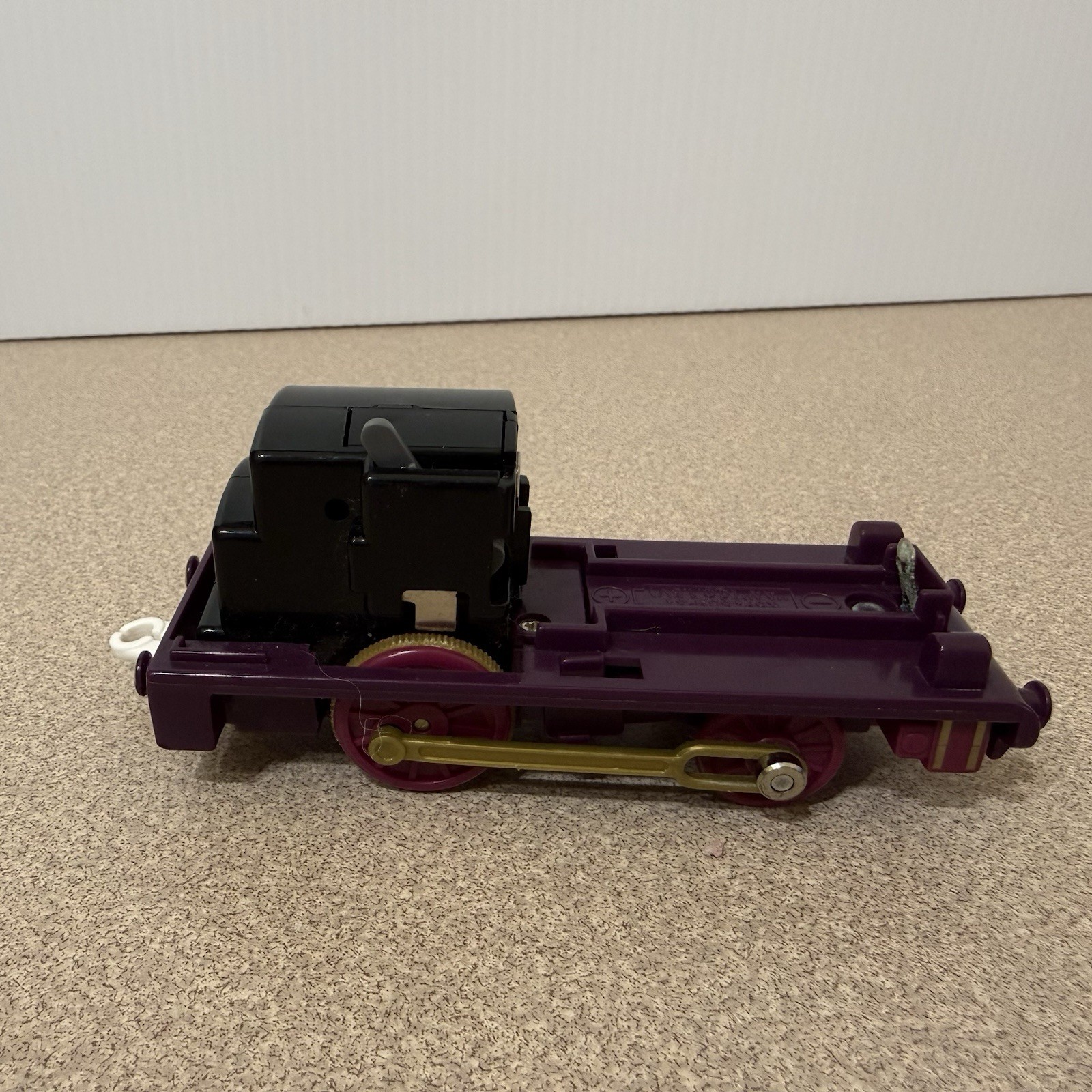 Trackmaster Thomas & Friends « Lady » Motorized Train Engine – Works But Corroded